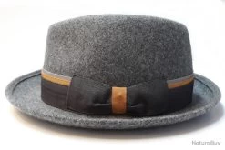 CHAPEAU GRIS MARONE EN LAINE T55