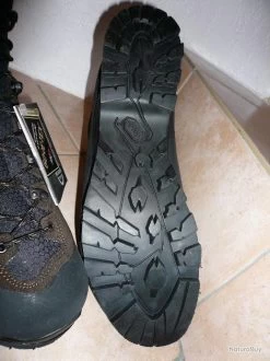 LOWA CEVEDALE PRO GTX MARRON GORETEX ( Chasse, Randonnée, Outdoor....) Neuves -Big Chocolate Outoutd. 00003 LOWA CEVEDALE PRO GTX MARRON GORETEX chasse randonnee outdoor. neuves