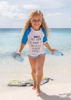 T-shirt Anti-UV Pour Enfants - Manches Courtes Made Of Blanc, JUJA Blanc 158-164cm -Big Chocolate Outoutd. 00004 T shirt anti UV pour enfants manches courtes Made of Blanc JUJA Blanc 158 164cm