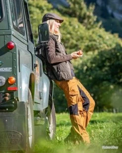 Gilet Matelassé Avec Tricot Lady Caroline Marron Deerhunter -Big Chocolate Outoutd. 00020 Gilet matelasse avec tricot Lady Caroline marron Deerhunter Nouvelle Collection