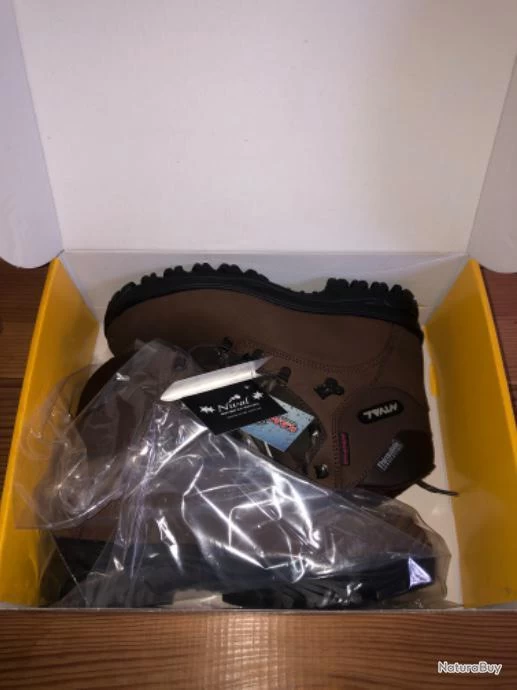 HANGAR33 CHAUSSURES NIVAL MONTERO MARQUE ESPAGNOLE FABRIQUEE A LA MAIN TAILLE 42 5 HANGAR33 CHAUSSURES NIVAL MONTERO MARQUE ESPAGNOLE FABRIQUEE A LA MAIN TAILLE 42 – Image 5